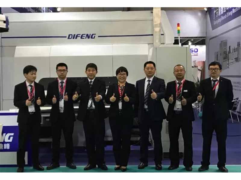 The Fourth Generation of High Efficiency Painting Machine of Difeng Machinery Shocked the 41st China Guangzhou International Furniture Expo